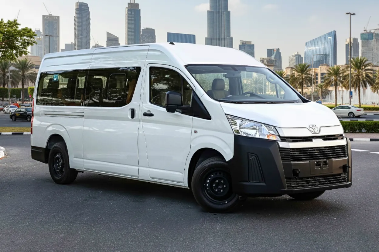 TOYOTA HIACE 3.5L PASSENGER VAN DX  2026